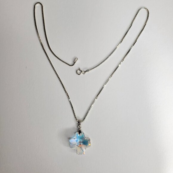 Vintage Italian Sterling Silver Chain with Crystal Cross Like Pendant - Picture 3 of 16